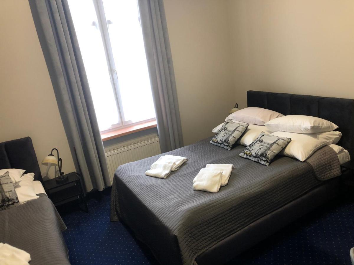 Hotel Bella Jelenia Góra Exteriör bild