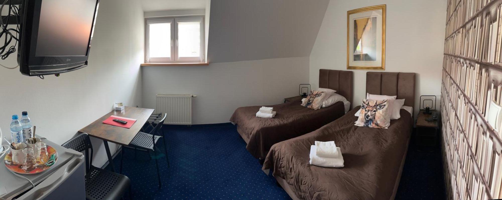 Hotel Bella Jelenia Góra Exteriör bild