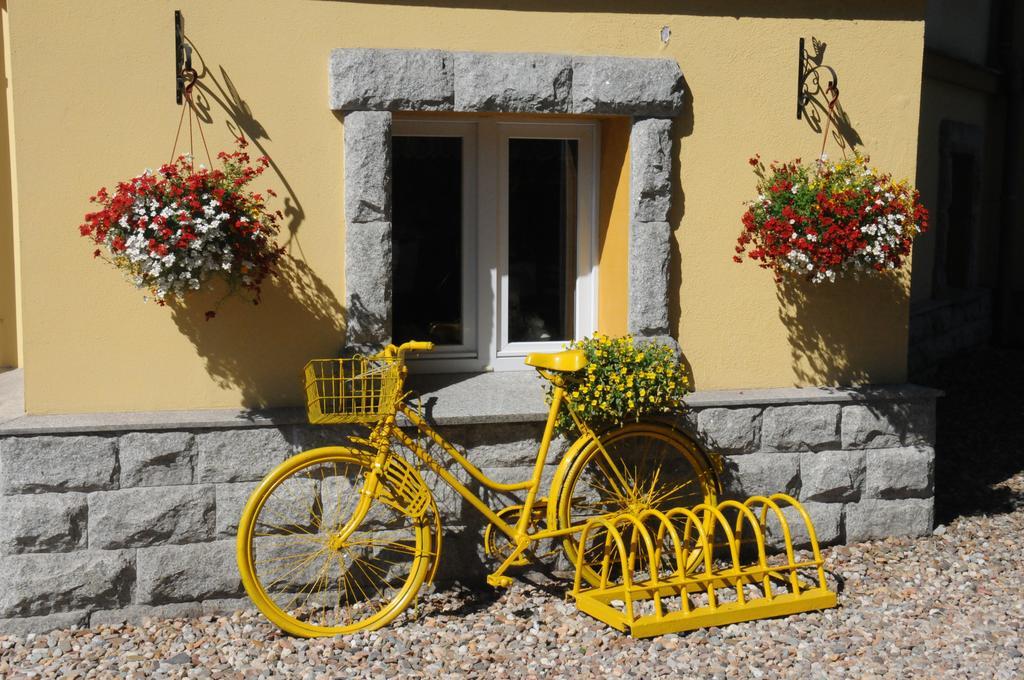 Hotel Bella Jelenia Góra Exteriör bild