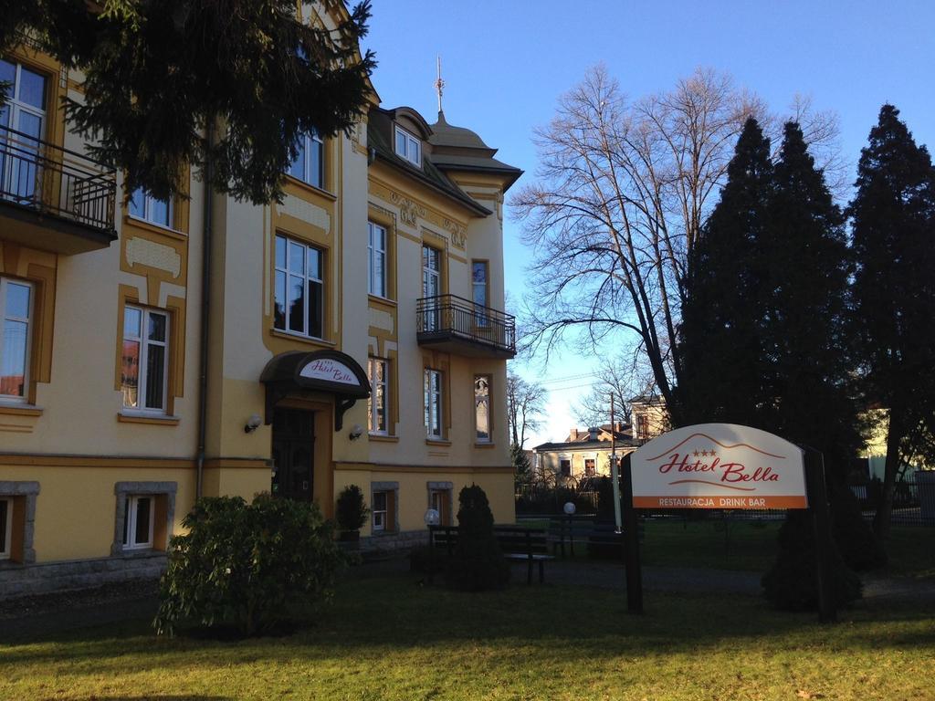 Hotel Bella Jelenia Góra Exteriör bild