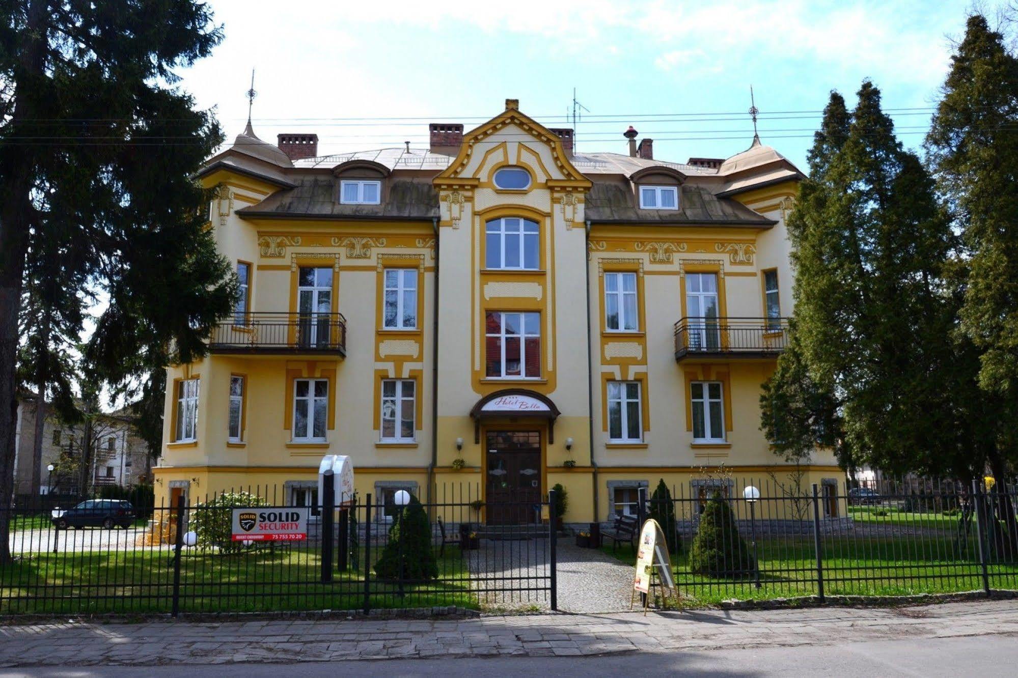 Hotel Bella Jelenia Góra Exteriör bild