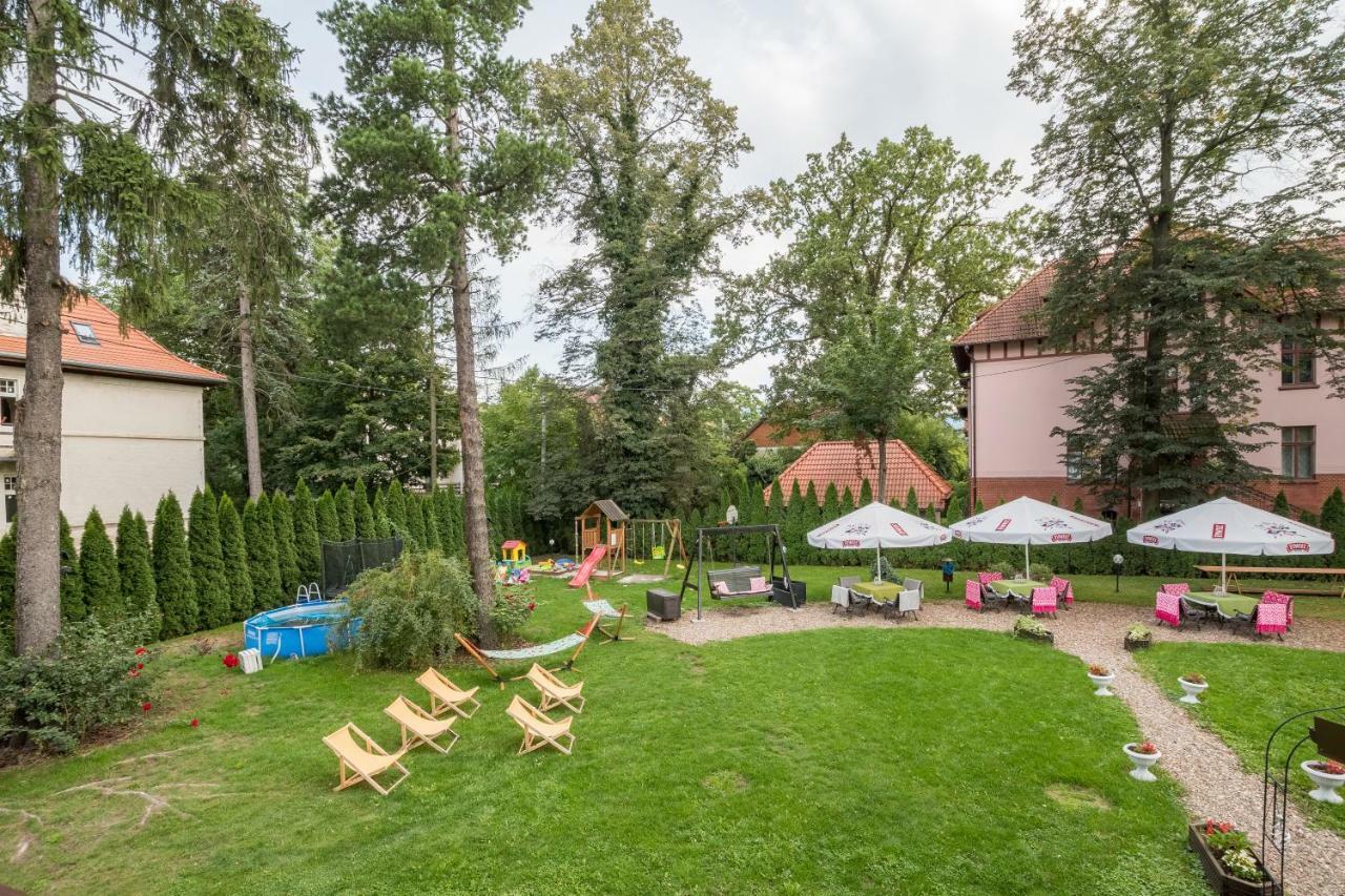 Hotel Bella Jelenia Góra Exteriör bild