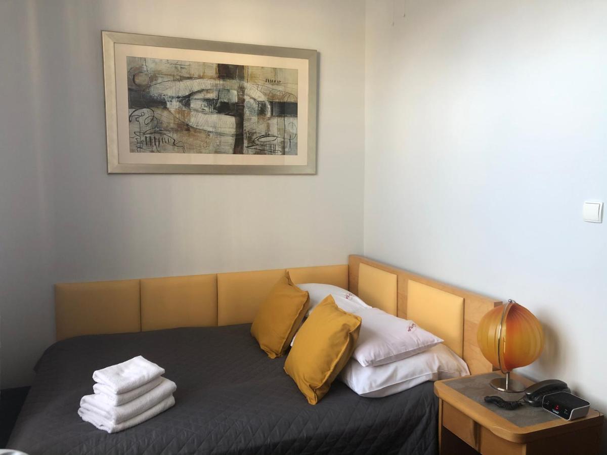 Hotel Bella Jelenia Góra Exteriör bild